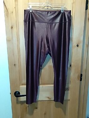 Maurices NWOT Workout Yoga Pants Size XL Shiny Plum Purple Color
